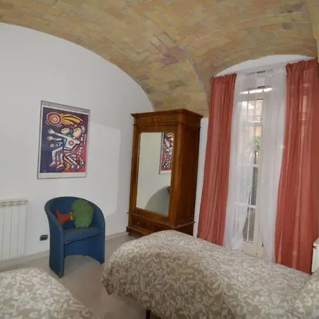 La Casa Della Mia Famiglia